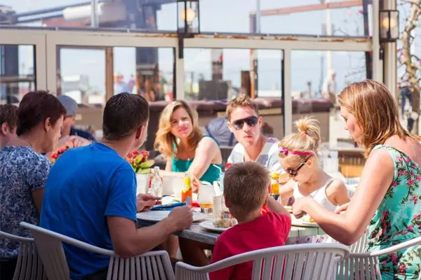 shared dining groepreservering pannekoekenhuisje noordwijk